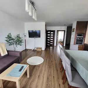 https://apartament-cora.warsawhotelspoland.com