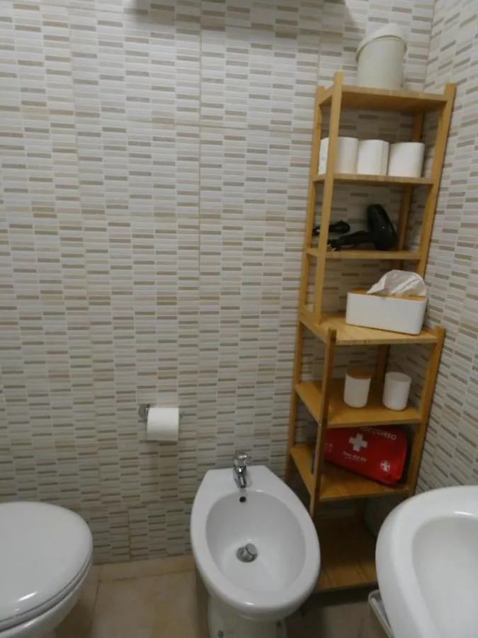 Casa Simonetta Apartment Bari 0*,